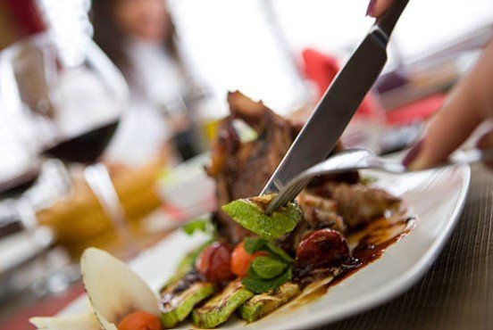 八大行業酒店兼職-酒店小姐餐桌禮儀