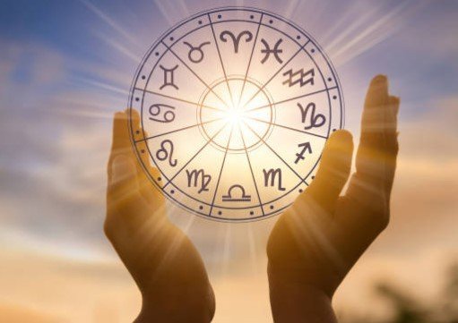 八大行業酒店兼職-誰是2024年桃花人氣王？八大打工看看你的人氣旺不旺？