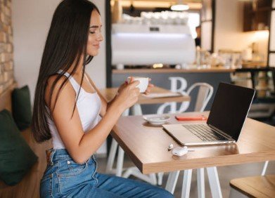 八大行業酒店兼職-開學後，酒店兼職是打工族首選